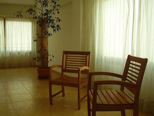Hostal Residencia Nicolau San Antonio  Buitenkant foto